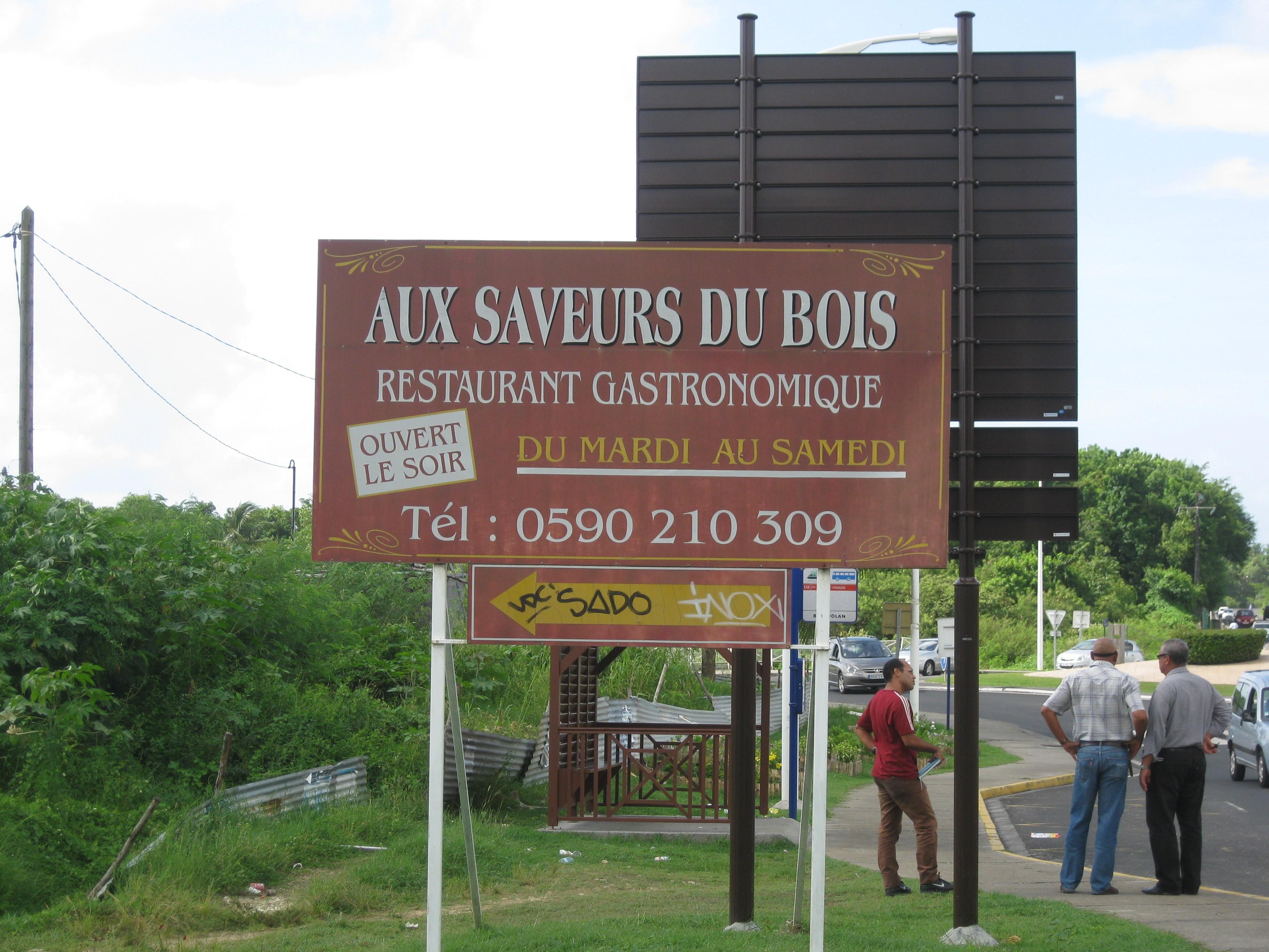 panneau illégal avant sensibilisation